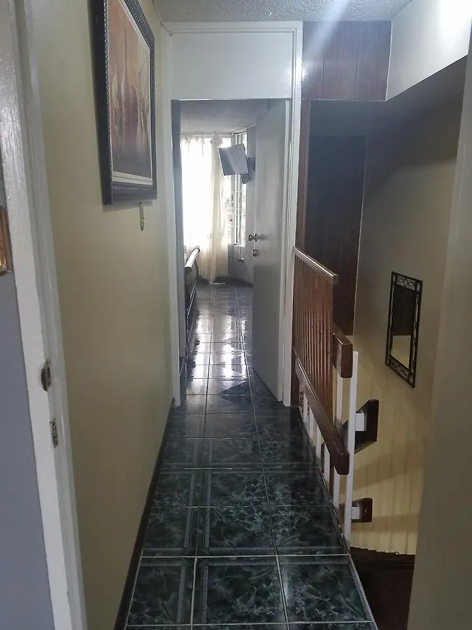 Hampshire House New Kingston Jamaica. Hotel Saint Andrew